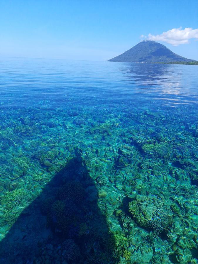 Blue Shark Divers Bunaken Ngoại thất bức ảnh